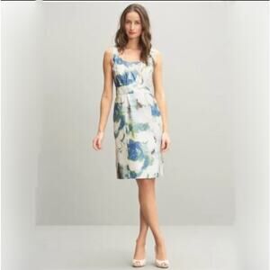 Banana Republic Women Silk Floral knee length Wide straps Dress Sz 8 White/Blue